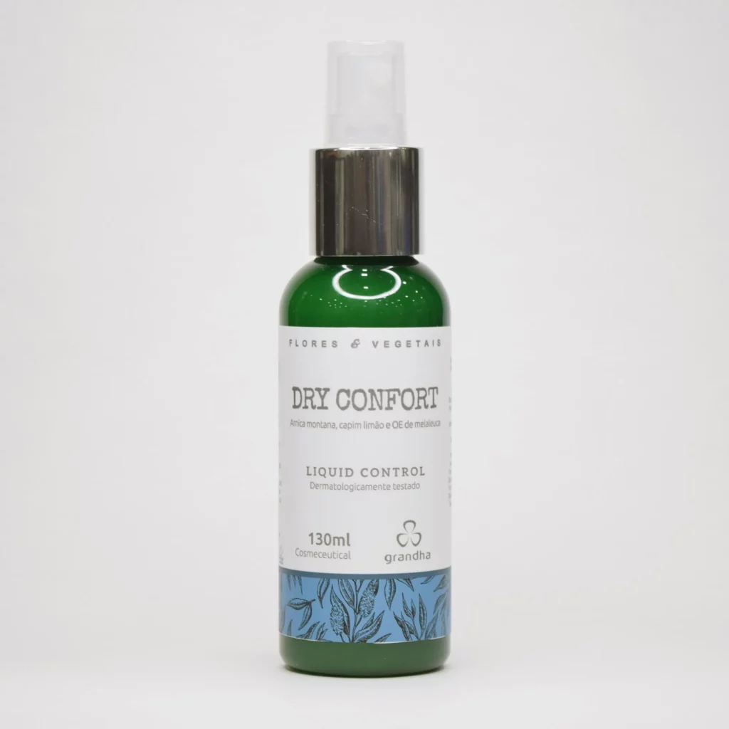 Dry Confort Liquid Control es una terapia capilar de uso diario diseñada para combatir el exceso de grasa
