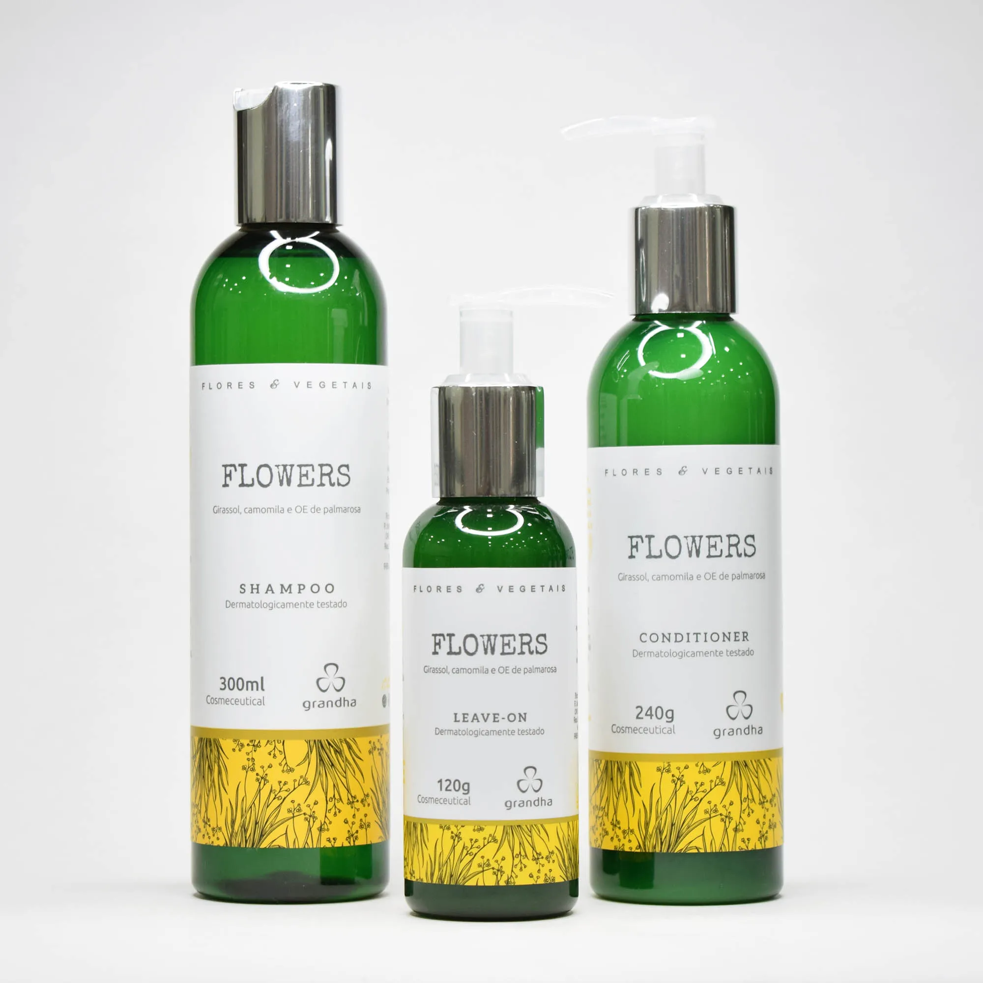 El Kit Flowers está diseñado para calmar el cuero cabelludo y tratar el cabello fino y delicado